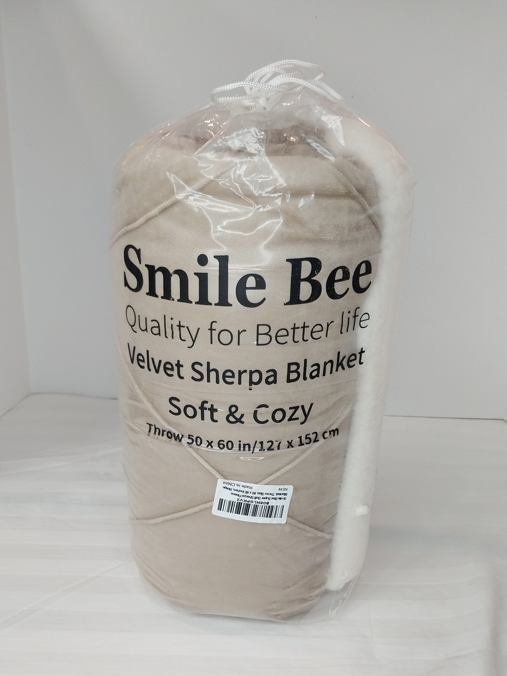 NIP Smile Bee Velvet Sherpa Blanket/Throw Beige
